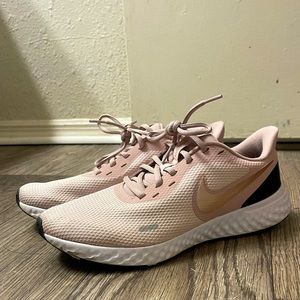 Nike Pink Running Shoes